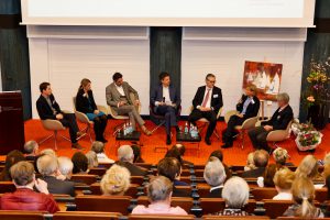 Podiumsdiskussion
